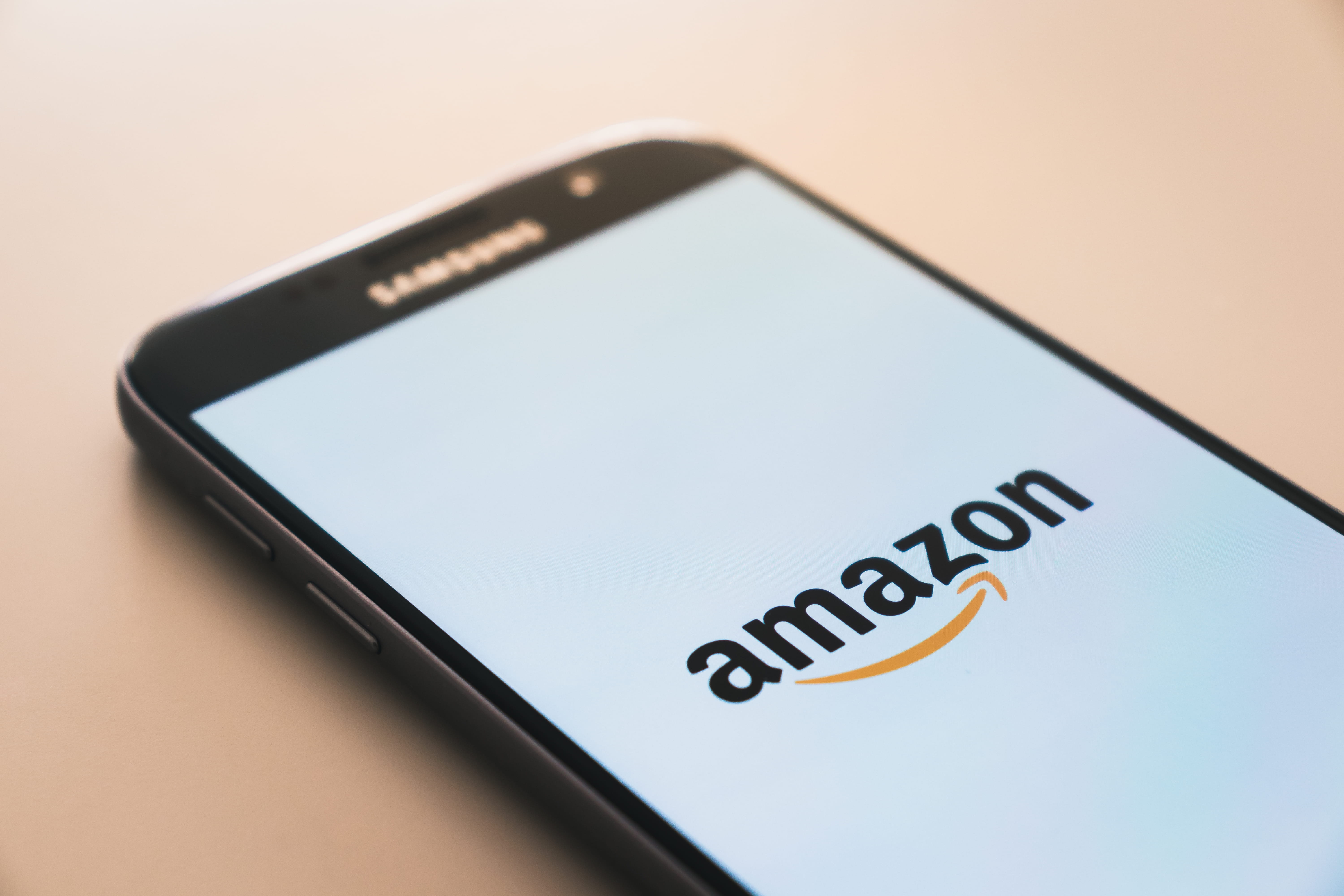 Amazon chiude Mechanical Turk dopo 21 anni: finisce l'era del lavoro umano venduto come AI