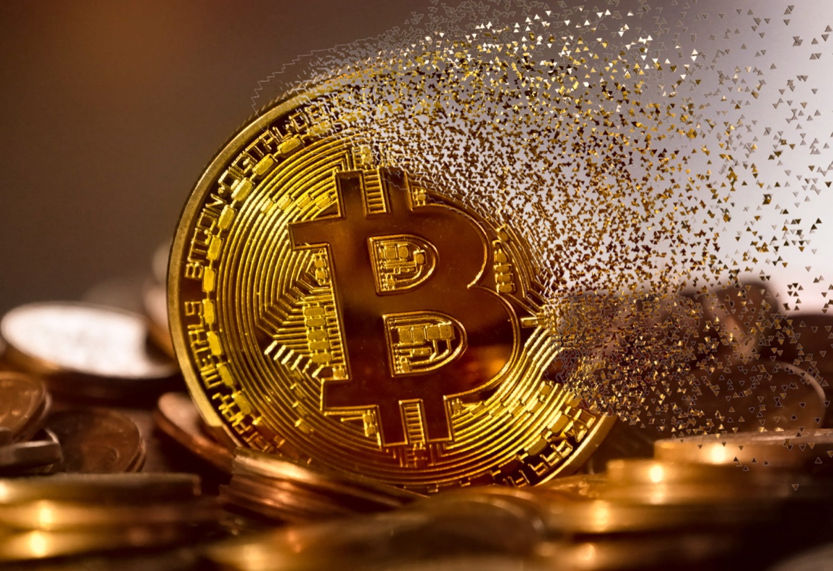Bitcoin at a Turning Point as Key Technical Levels Shape Market Direction