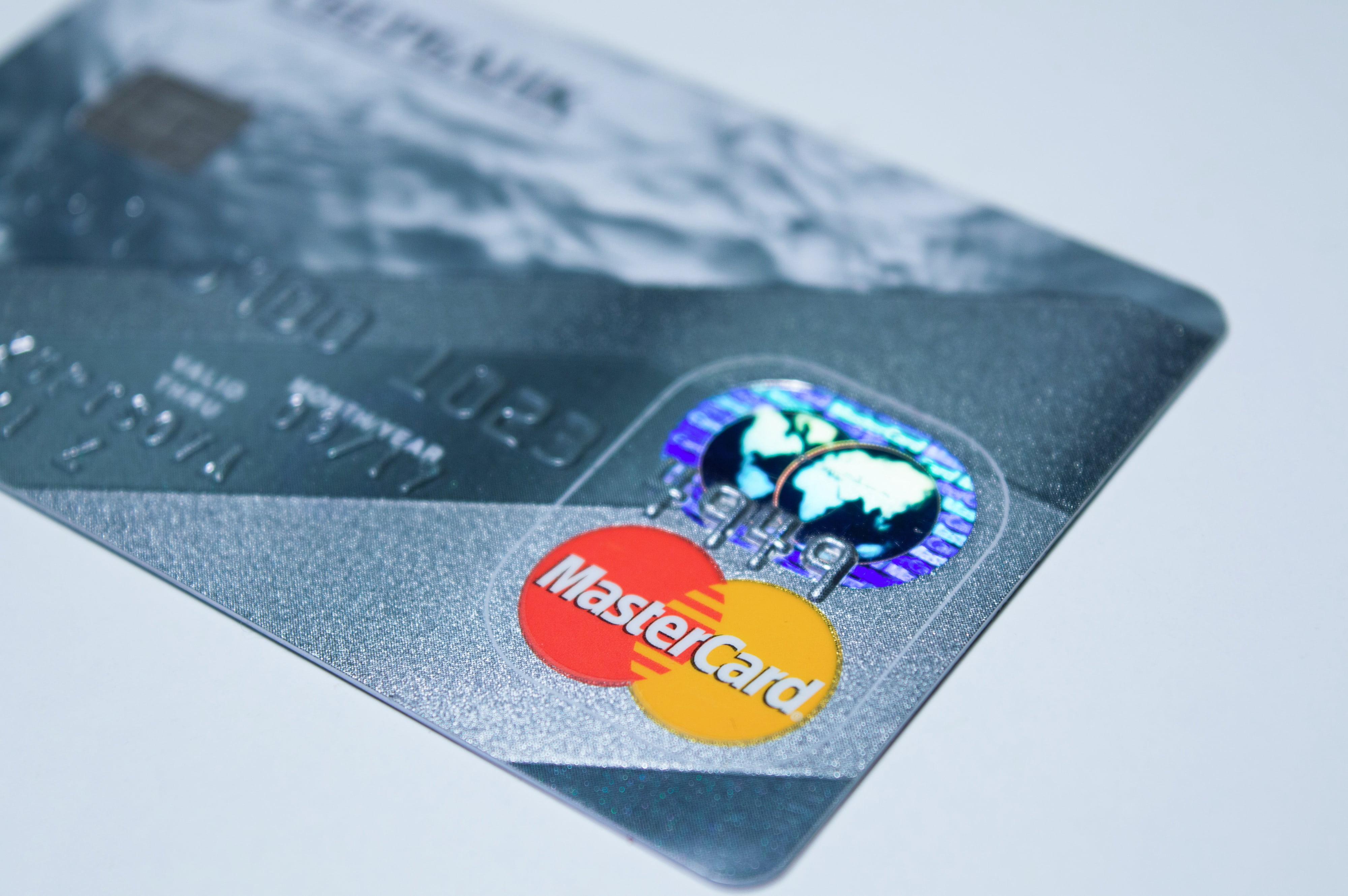 Mastercard compra BVNK per 1,8 miliardi: perché una carta di credito vuole possedere i binari delle stablecoin